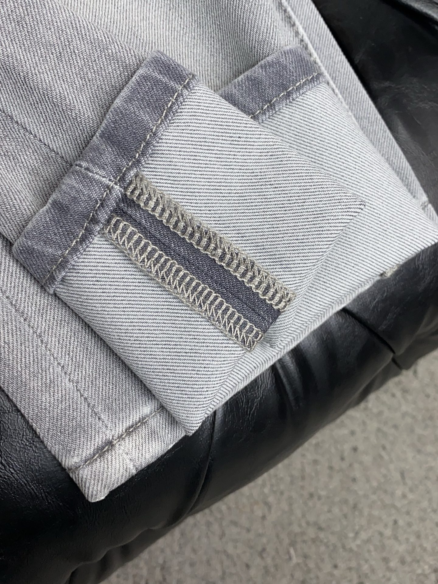 范思哲 高端定制、2026早春最新款牛仔裤 柜台同步发售 原版定制复刻 客供五金辅料 原单品质 进口牛仔