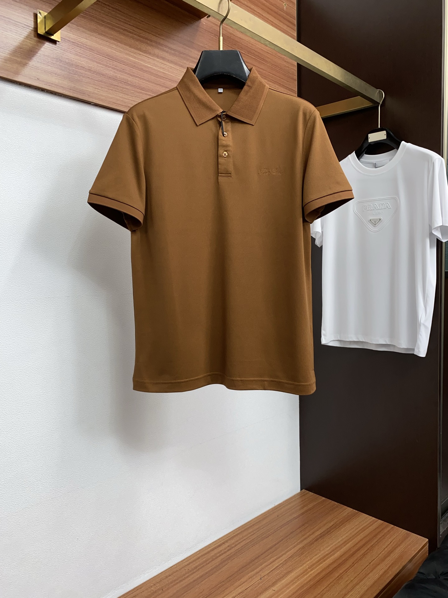 Loro Piana 诺悠翩雅 2026s经典时尚翻领 PoLo衫短袖 ，贸易公司渠道订单，简约大气，时