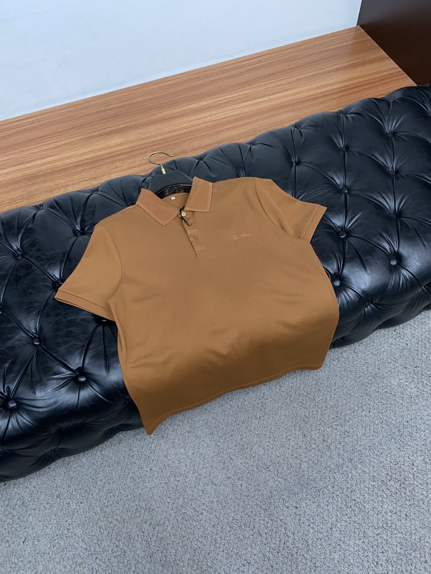 Loro Piana 诺悠翩雅 2026s经典时尚翻领 PoLo衫短袖 ，贸易公司渠道订单，简约大气，时