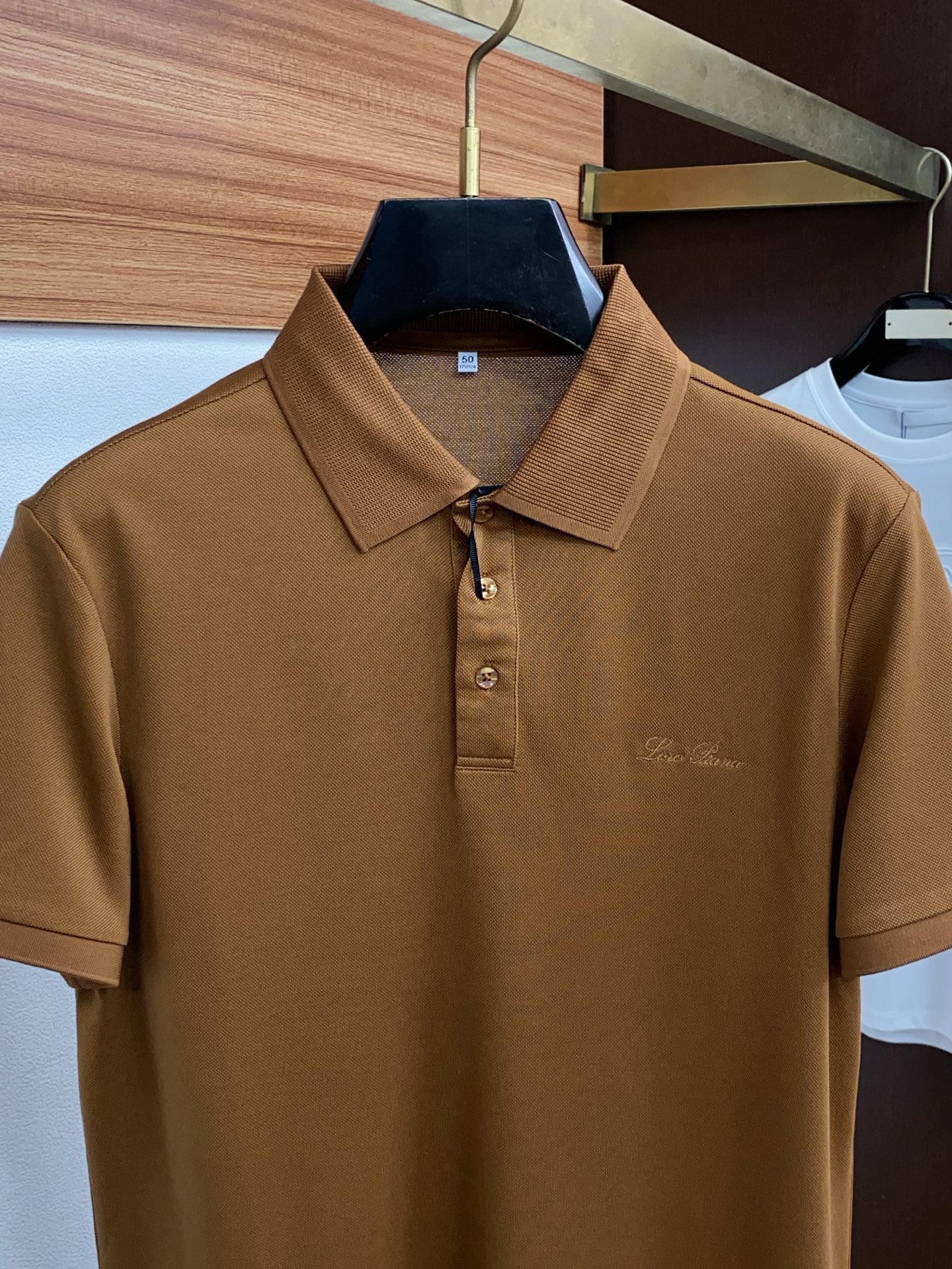 Loro Piana 诺悠翩雅 2026s经典时尚翻领 PoLo衫短袖 ，贸易公司渠道订单，简约大气，时