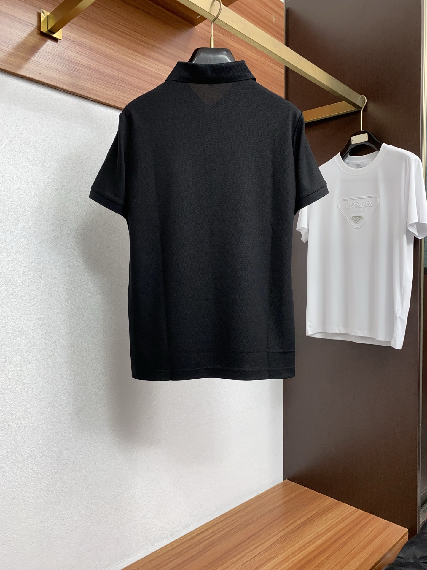 Loro Piana 诺悠翩雅 2026s经典时尚翻领 PoLo衫短袖 ，贸易公司渠道订单，简约大气，时