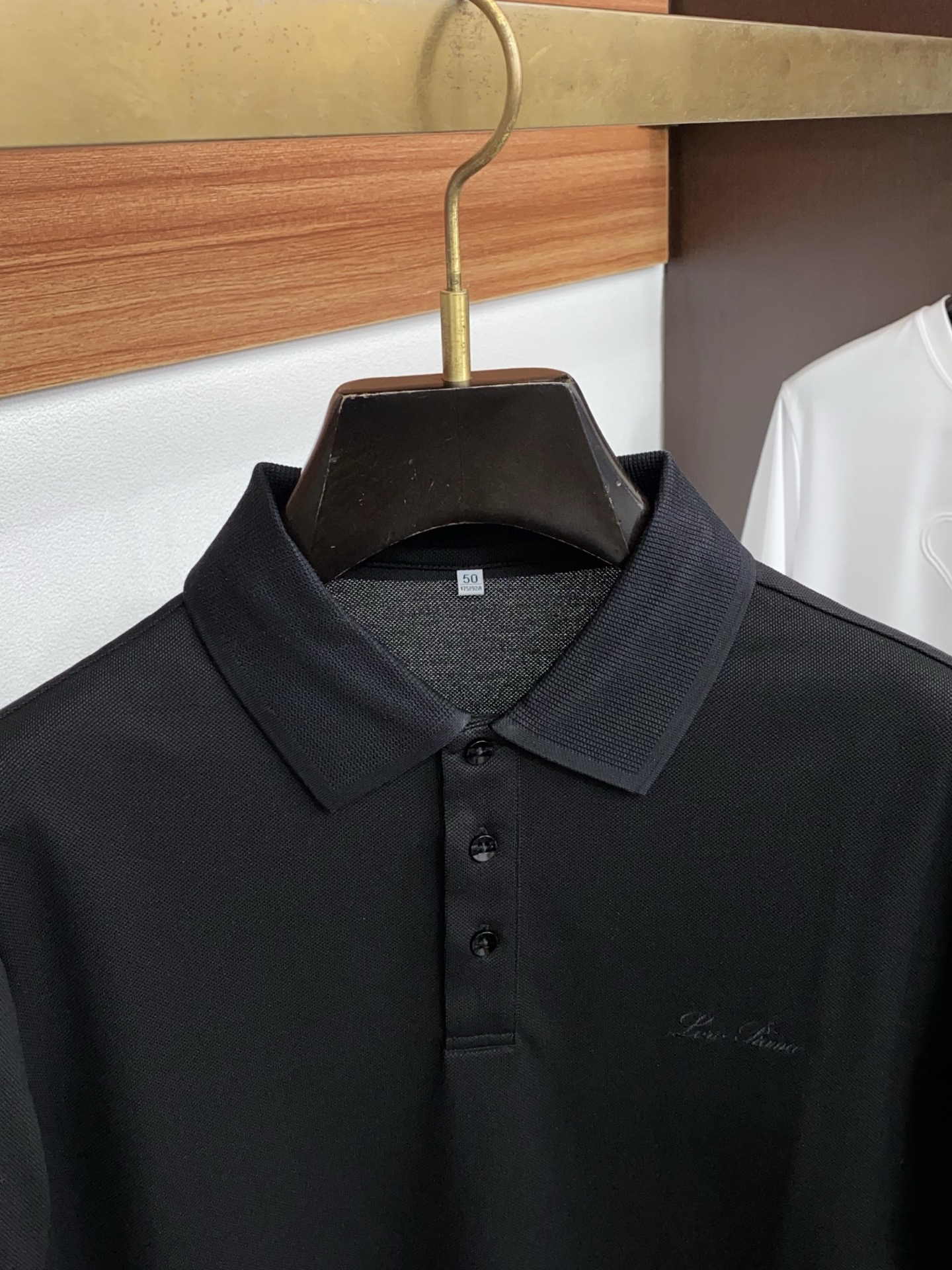 Loro Piana 诺悠翩雅 2026s经典时尚翻领 PoLo衫短袖 ，贸易公司渠道订单，简约大气，时