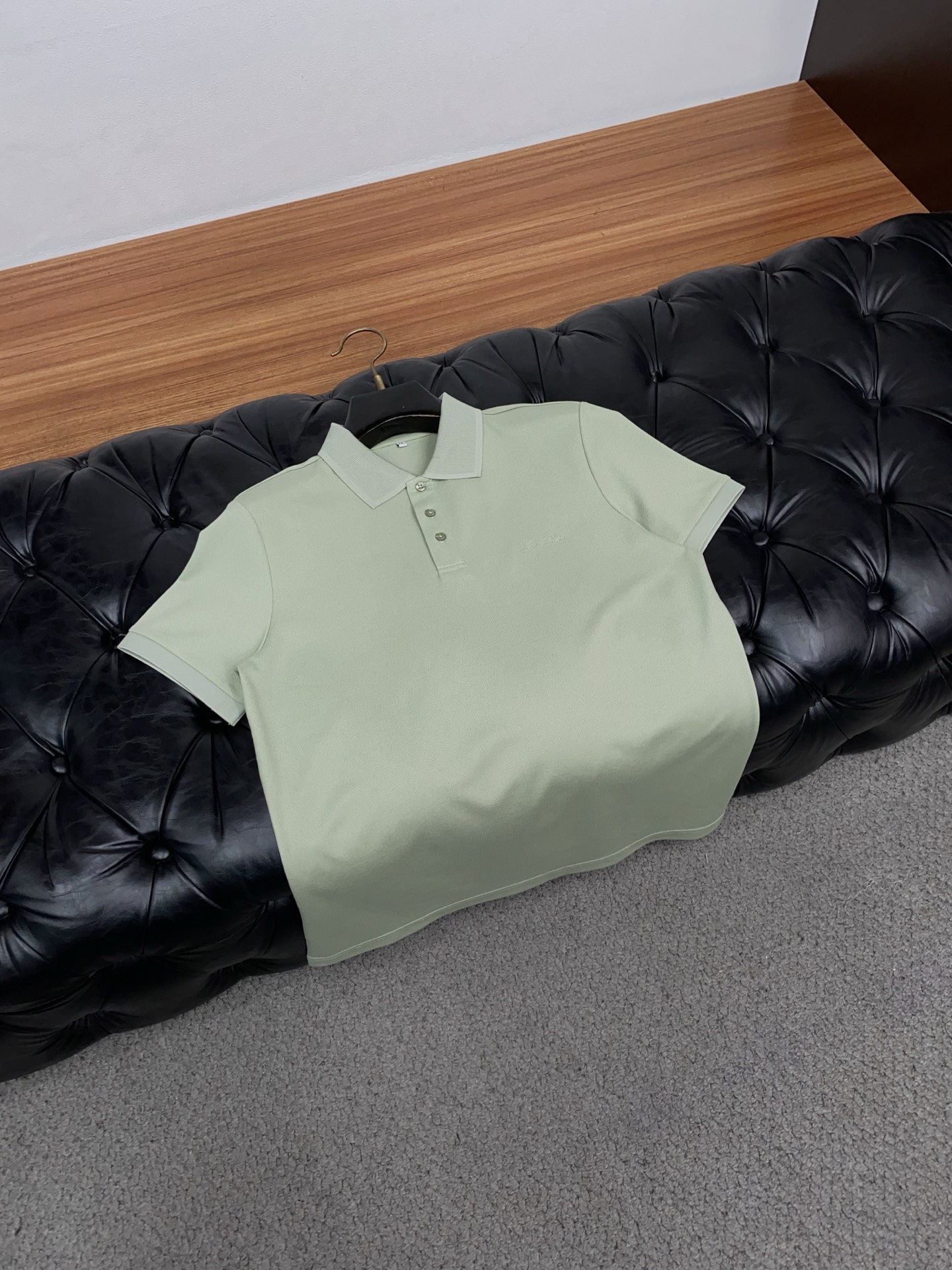 Loro Piana 诺悠翩雅 2026s经典时尚翻领 PoLo衫短袖 ，贸易公司渠道订单，简约大气，时