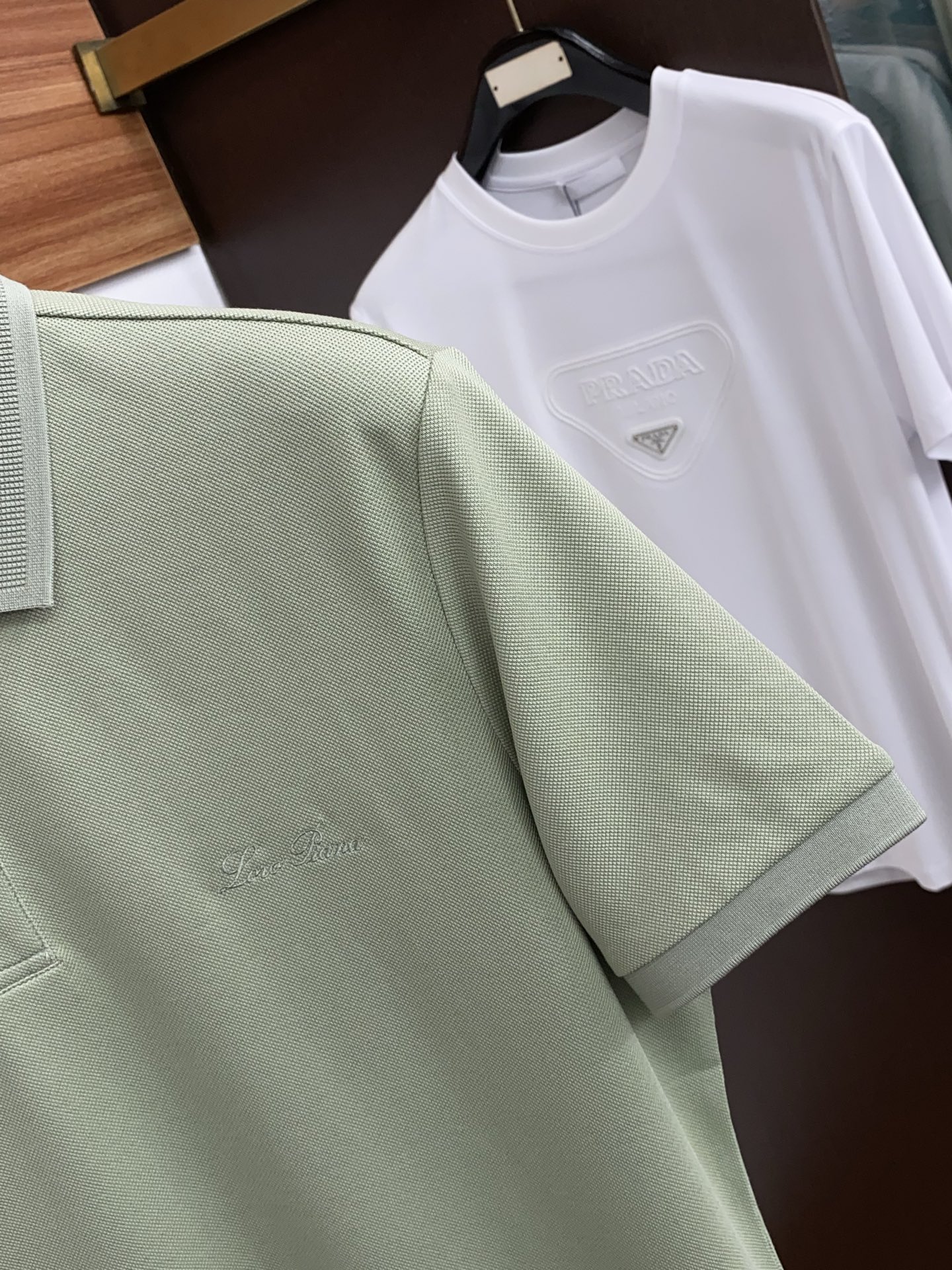 Loro Piana 诺悠翩雅 2026s经典时尚翻领 PoLo衫短袖 ，贸易公司渠道订单，简约大气，时