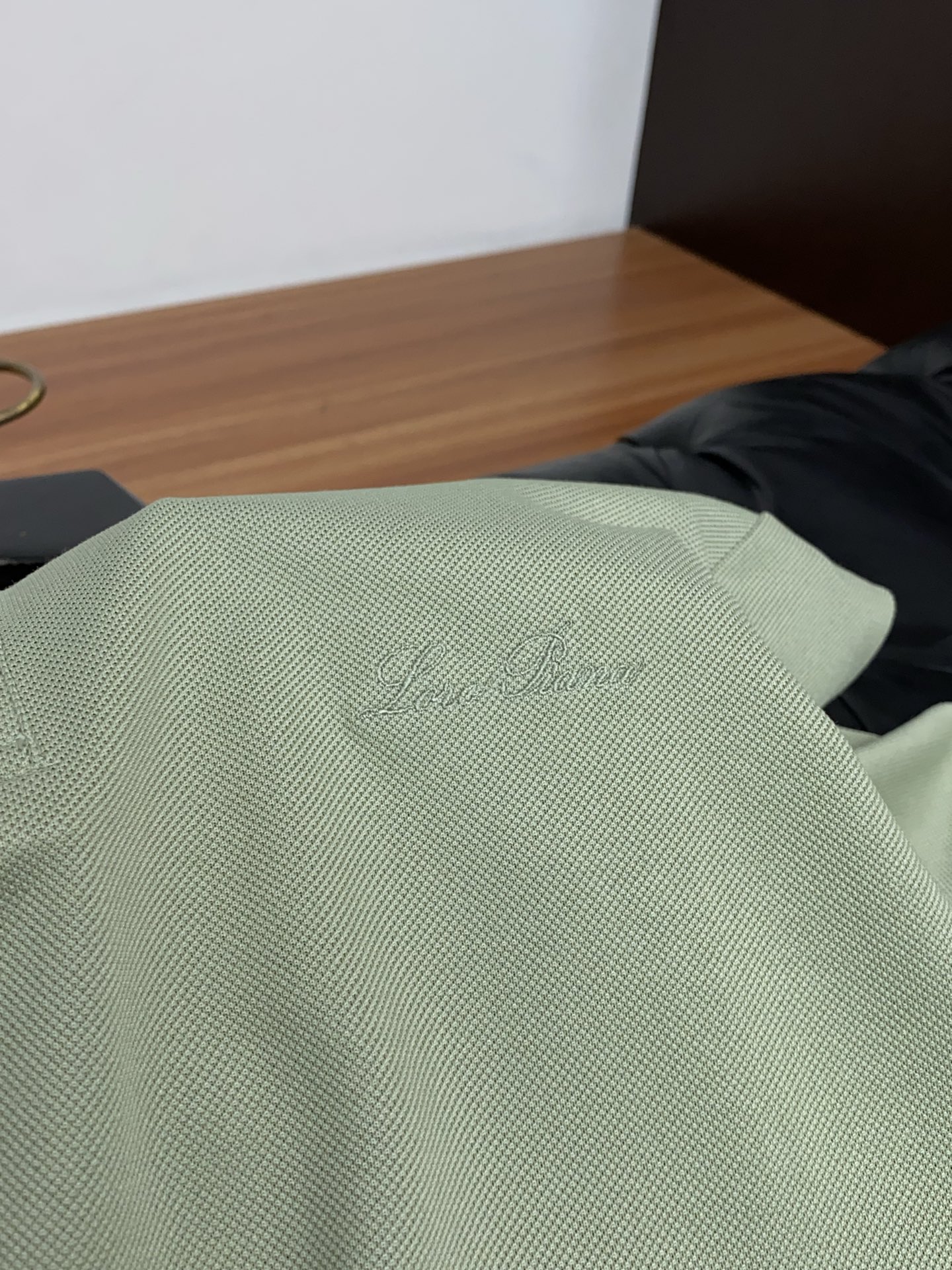 Loro Piana 诺悠翩雅 2026s经典时尚翻领 PoLo衫短袖 ，贸易公司渠道订单，简约大气，时