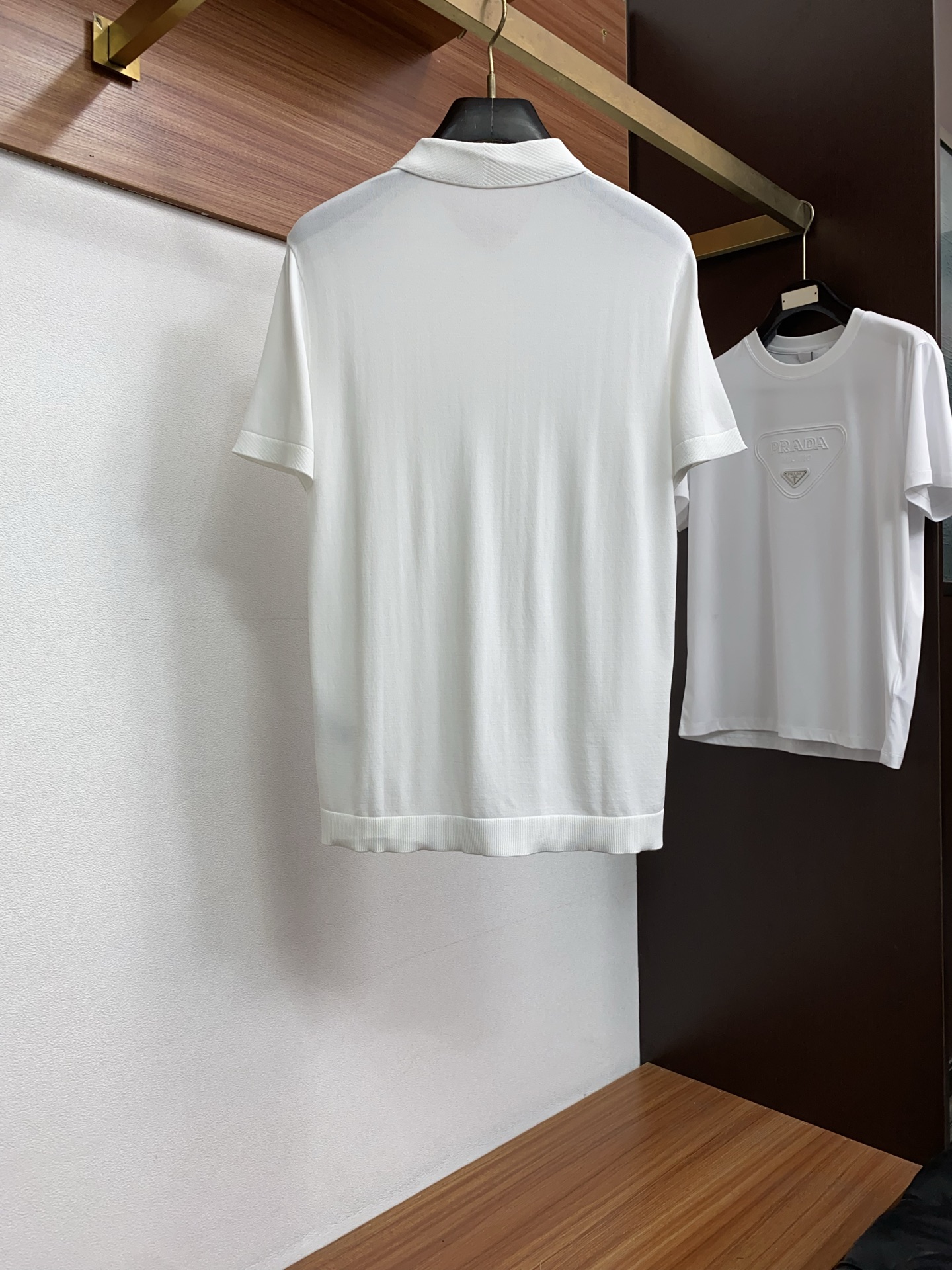 kiton 2026新款男士高端简约翻领衫针织短袖T恤衫，香港洋行渠道货，纯正血统品质，春夏新款，经典王牌系列！ 高端奢
