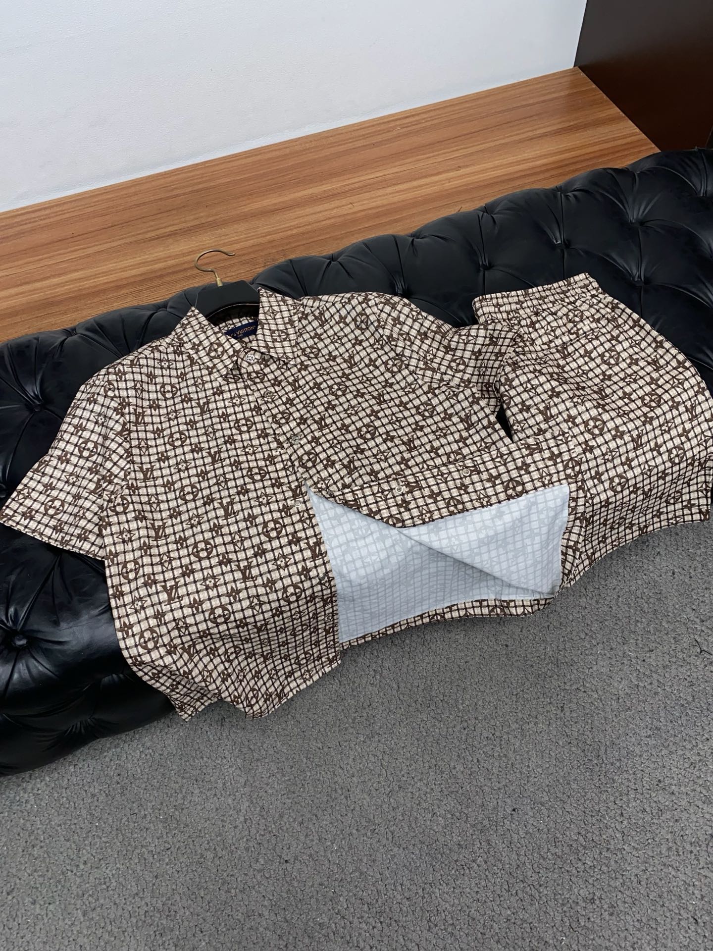루이비통 남성 세트 131834 Louis Vuitton Set 썸네일 이미지
