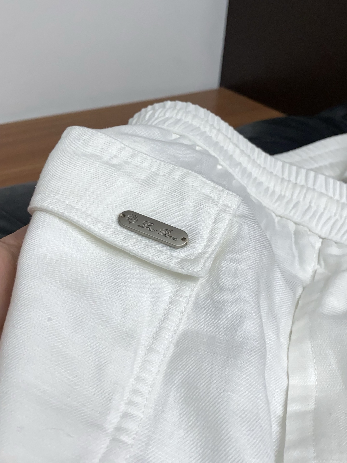 Loro Piana 诺悠翩雅 25FW秋冬新款男士休闲定制亚麻裤  贸易公司渠道稀出，同步官网发售！时