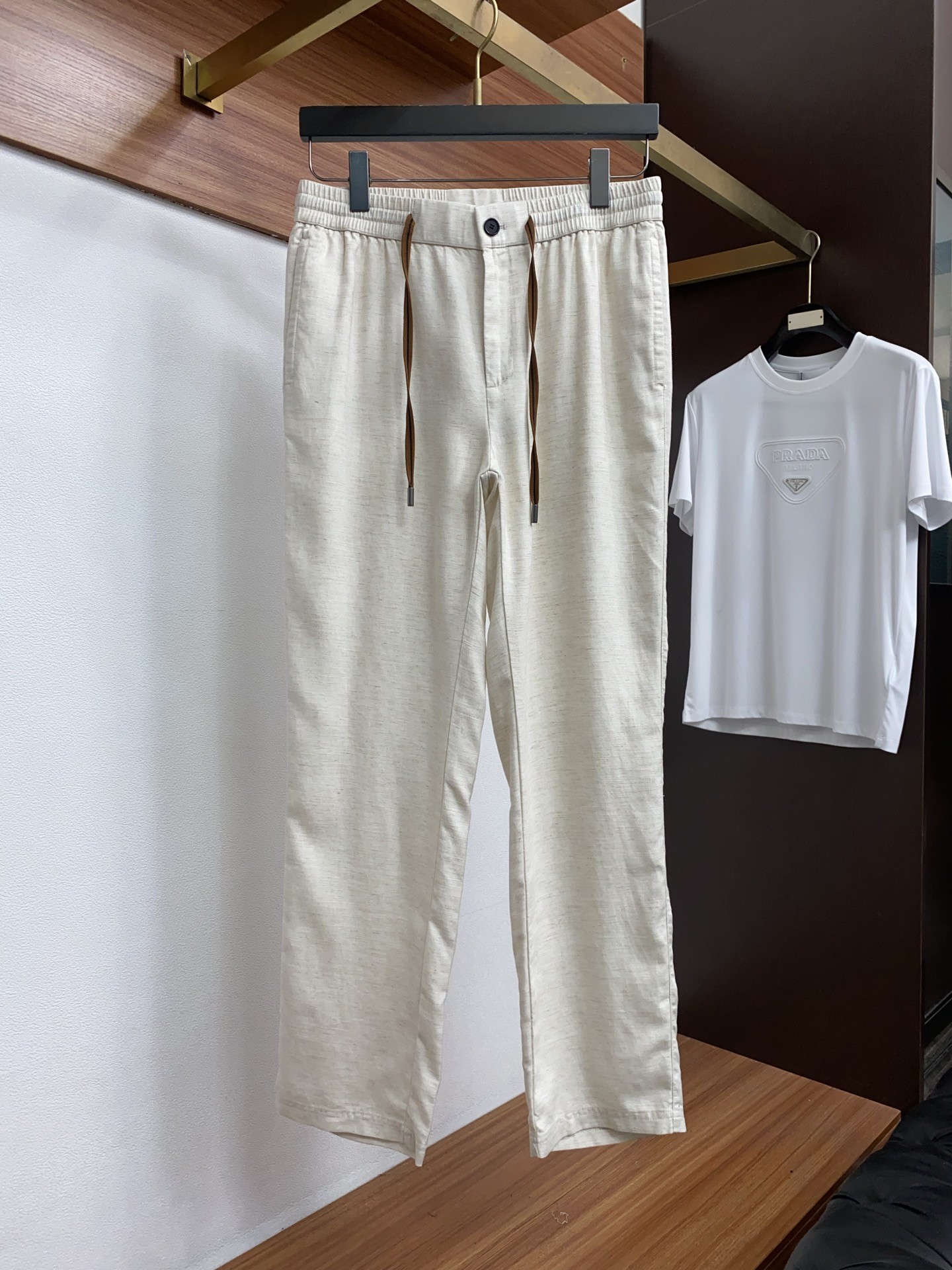 제냐 남성 린넨 바지 2025 FW 139054 썸네일 이미지