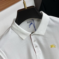 巴宝莉 2026春夏新品细纹珠地商务Polo,极简的衣身造型!顶级针织棉质混纺质地 整体的触感极为舒适, 巴宝莉 2026春夏新品细纹珠地商务Polo,极简的衣身造型!顶级针织棉质混纺质地 整体的触感极为舒适,