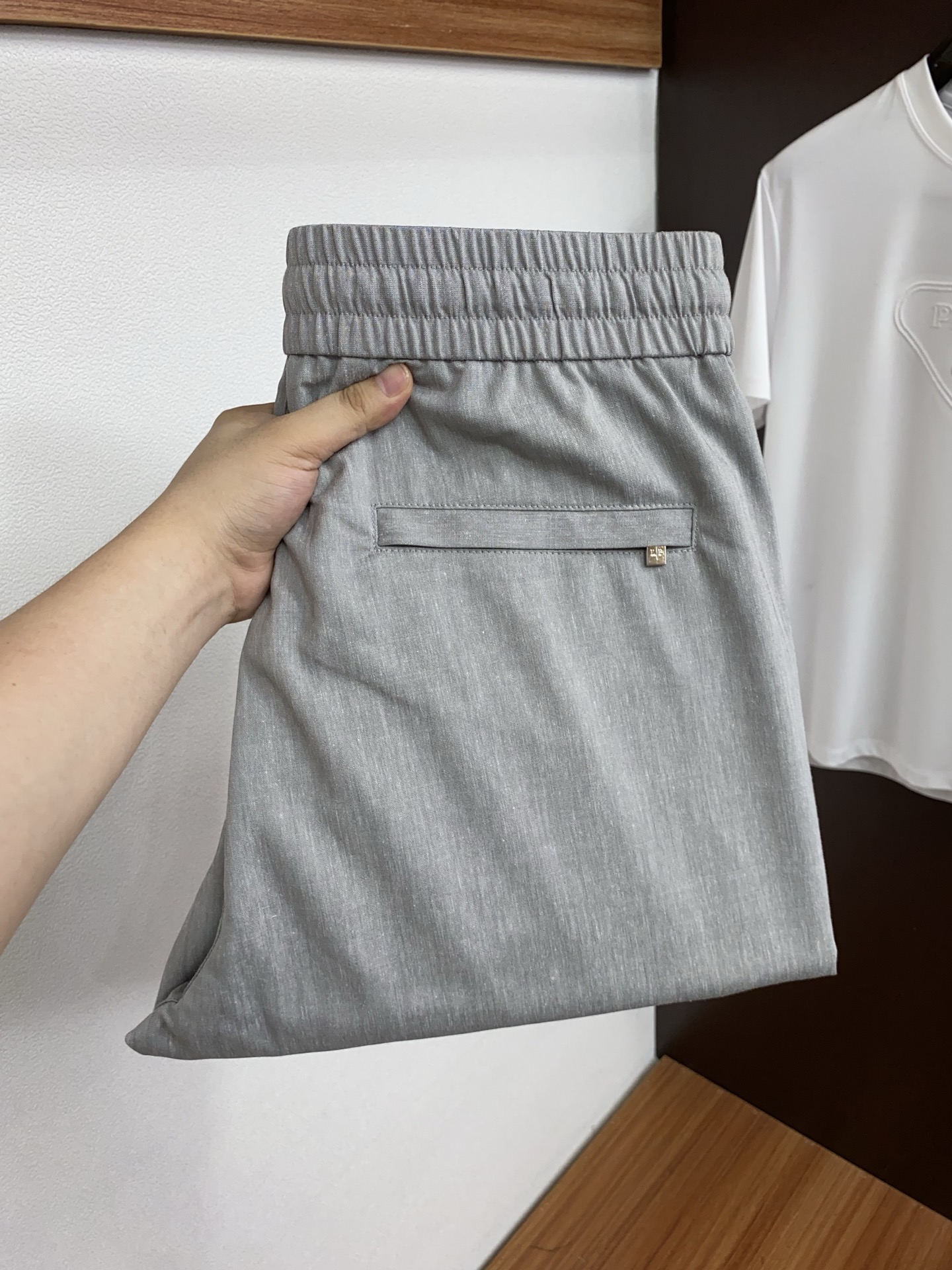 Loro Piana 诺悠翩雅 高端定制、2026早春最新款麻料休闲裤 柜台同步发售 定制亚麻面料 客供