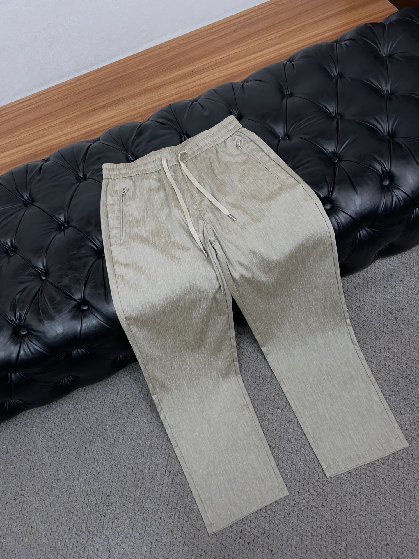 Loro Piana 诺悠翩雅 高端定制、2026早春最新款麻料休闲裤 柜台同步发售 定制亚麻面料 客供