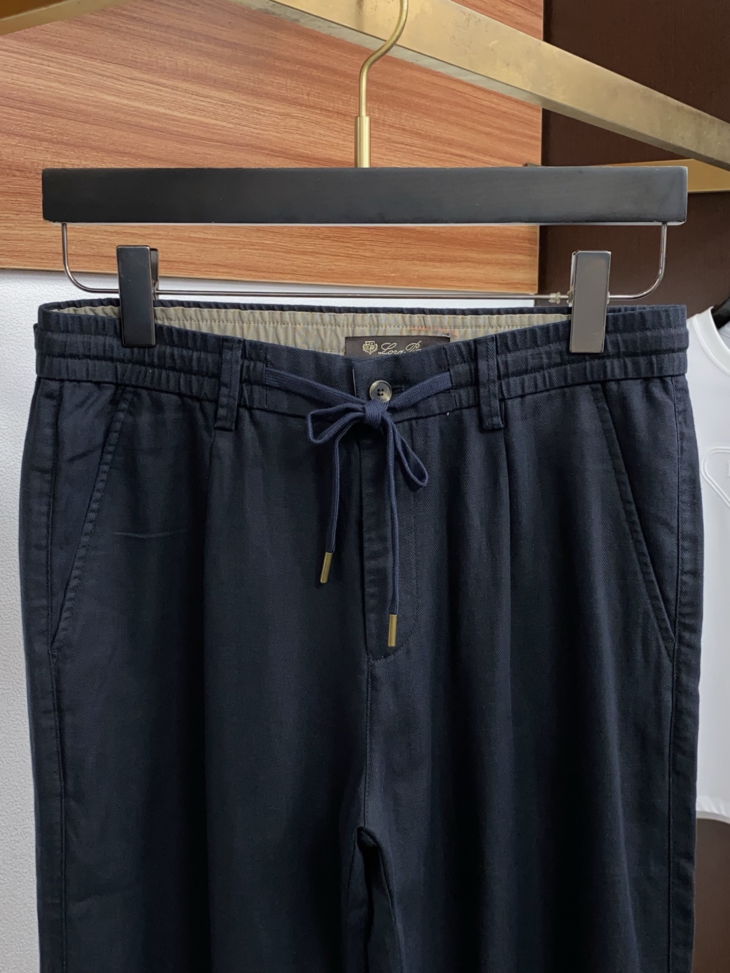 Loro Piana 诺悠翩雅 25FW秋冬新款男士休闲定制亚麻裤  贸易公司渠道稀出，同步官网发售！时