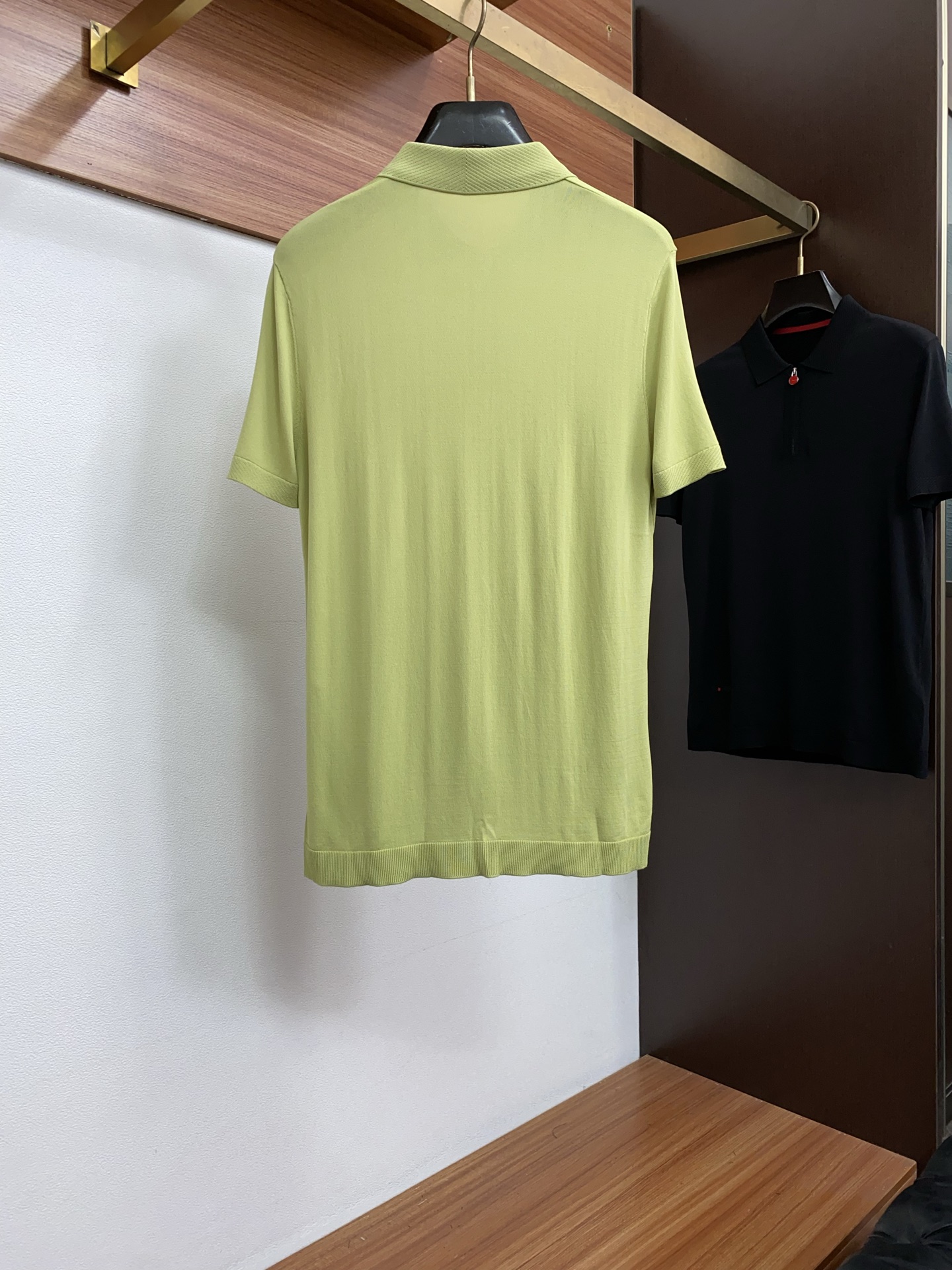 kiton 2026新款男士高端简约翻领衫针织短袖T恤衫，香港洋行渠道货，纯正血统品质，春夏新款，经典王牌系列！ 高端奢