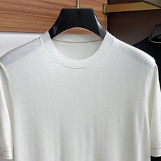 Loro Piana 诺悠翩雅 2026新款男士高端圆领针织短袖PoloT恤衫,香港洋行渠道货,纯正血统 Loro Piana 诺悠翩雅 2026新款男士高端圆领针织短袖PoloT恤衫,香港洋行渠道货,纯正血统