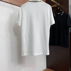 巴宝莉 春夏新款男士短袖Polo衫,品牌最新设计元素!既不单调也不复杂,恰到好处的展现品味!客供顶级定制 巴宝莉 春夏新款男士短袖Polo衫,品牌最新设计元素!既不单调也不复杂,恰到好处的展现品味!客供顶级定制