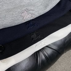 巴宝莉 春夏新款男士短袖Polo衫,品牌最新设计元素!既不单调也不复杂,恰到好处的展现品味!客供顶级定制 巴宝莉 春夏新款男士短袖Polo衫,品牌最新设计元素!既不单调也不复杂,恰到好处的展现品味!客供顶级定制