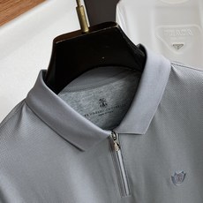 BC 2026春夏新品细纹珠地商务Polo,极简的衣身造型!顶级丝光珠地质地 整体的触感极为舒适,弹力十 BC 2026春夏新品细纹珠地商务Polo,极简的衣身造型!顶级丝光珠地质地 整体的触感极为舒适,弹力十