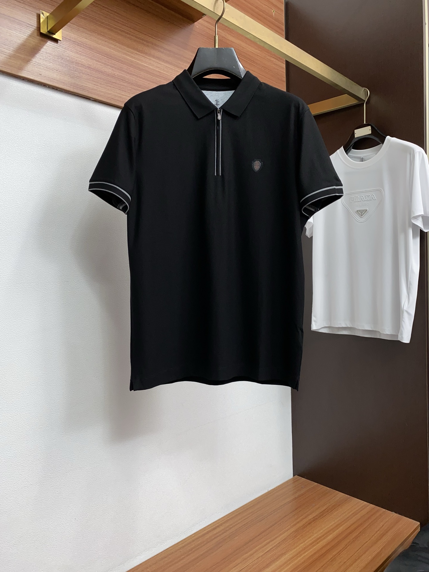 BC 2026春夏新品细纹珠地商务Polo，极简的衣身造型！顶级丝光珠地质地 整体的触感极为舒适，弹力十