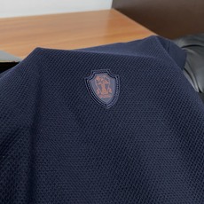 BC 2026春夏新品细纹珠地商务Polo,极简的衣身造型!顶级丝光珠地质地 整体的触感极为舒适,弹力十 BC 2026春夏新品细纹珠地商务Polo,极简的衣身造型!顶级丝光珠地质地 整体的触感极为舒适,弹力十