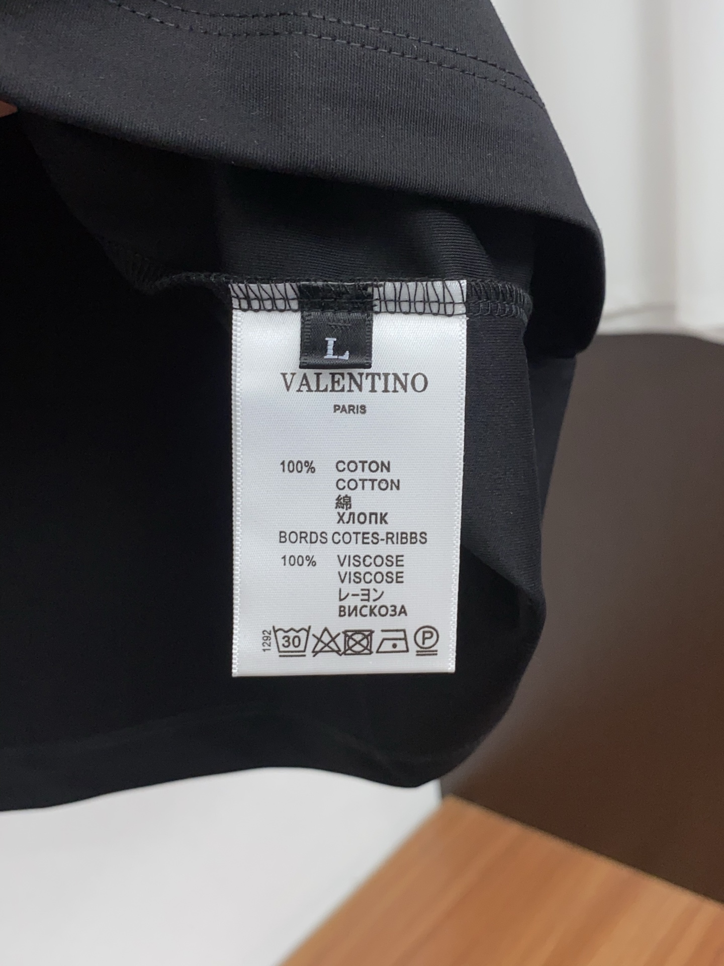 VT 春夏新款首发专柜最新款微阔圆领短袖 高端订制 设计前卫时尚！品牌logo重工艺设计 高端定制100