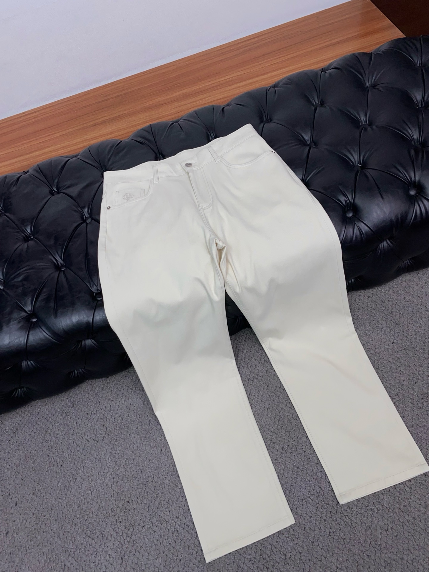 Loro Piana 诺悠翩雅 高端定制、2026早春最新款直筒牛仔裤 柜台同步发售 原版定制复刻 客供