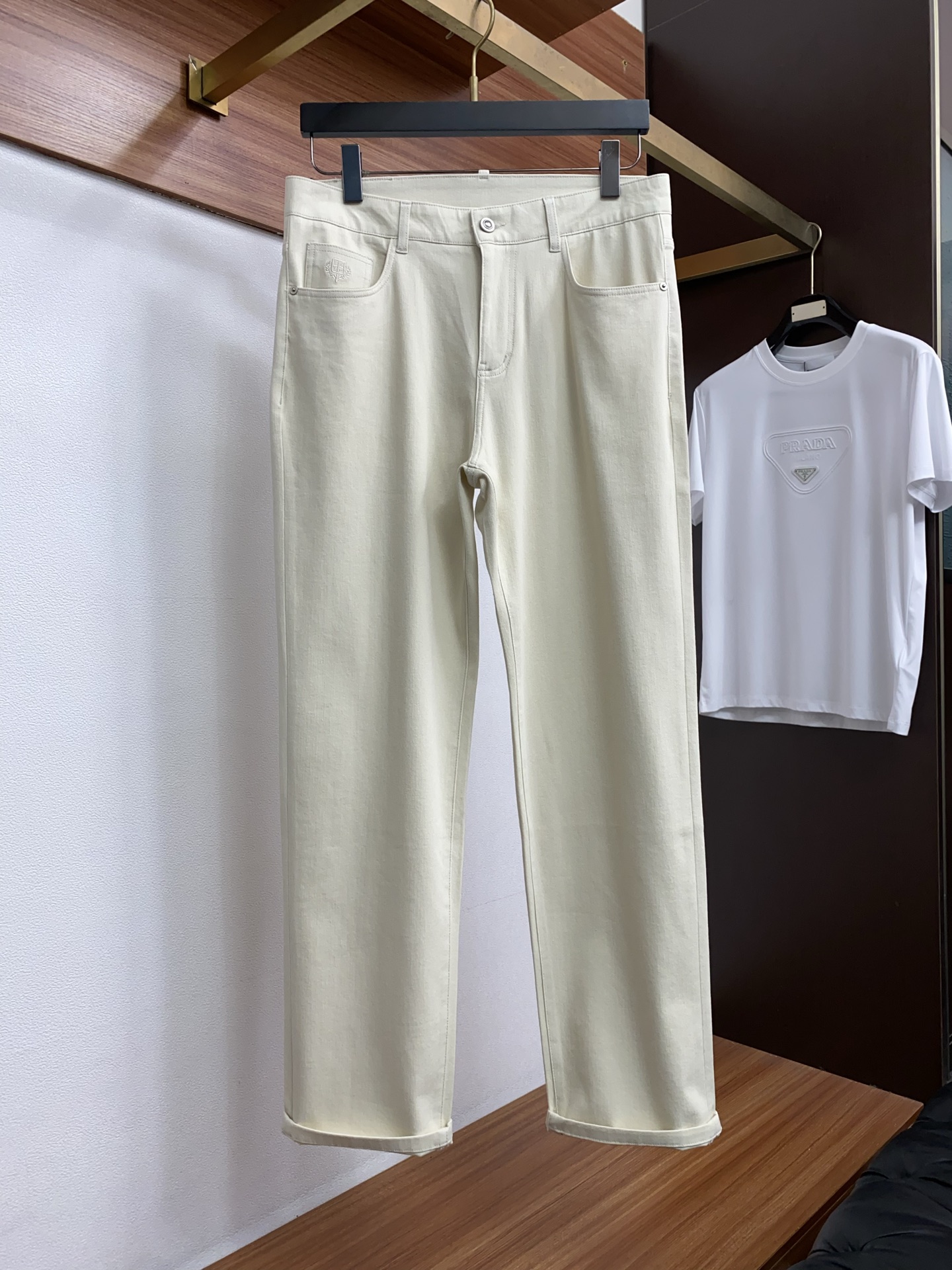 Loro Piana 诺悠翩雅 高端定制、2026早春最新款直筒牛仔裤 柜台同步发售 原版定制复刻 客供