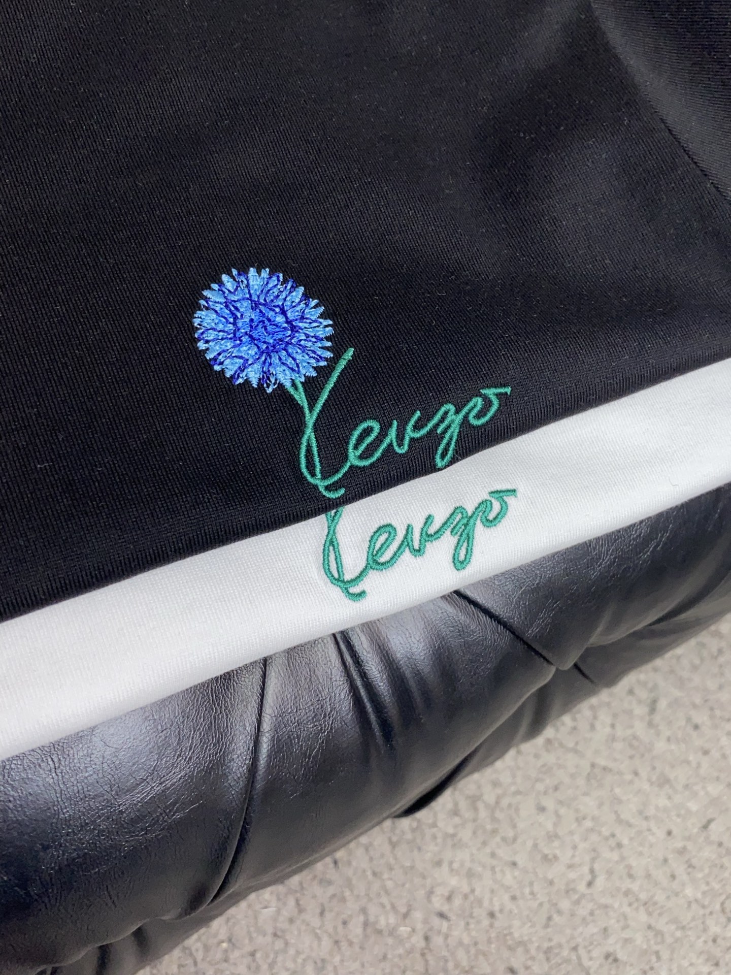 kenzo ss新工艺logo纯棉质微阔版圆领男士短袖T恤，新季新推系列将标识巧妙融入设计，塑就一系列充