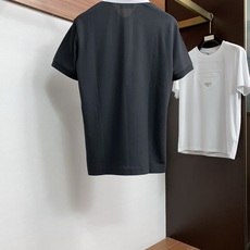 古奇 2026春夏新品细纹珠地商务Polo,极简的衣身造型!顶级天丝棉质地 整体的触感极为舒适,弹力十足 古奇 2026春夏新品细纹珠地商务Polo,极简的衣身造型!顶级天丝棉质地 整体的触感极为舒适,弹力十足