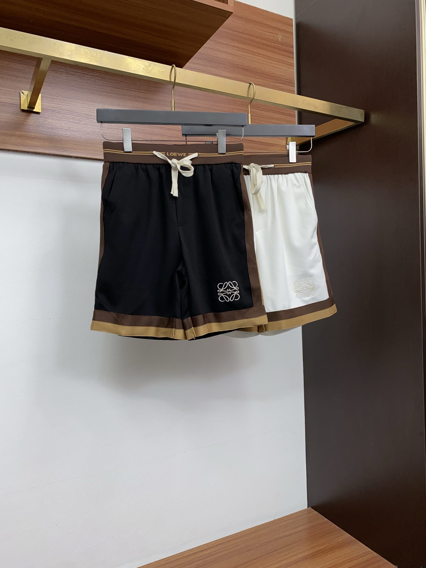 로에베 남성 반바지 135486 Loewe Shorts 썸네일 이미지