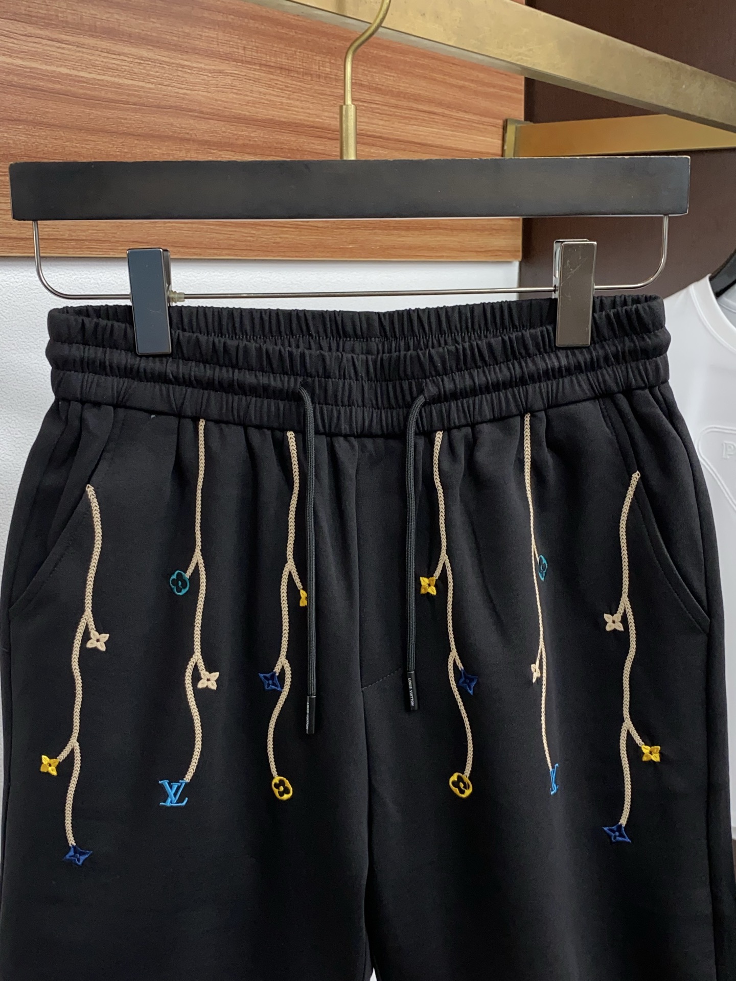 루이비통 남성 반바지 135483 Louis Vuitton Shorts 썸네일 이미지