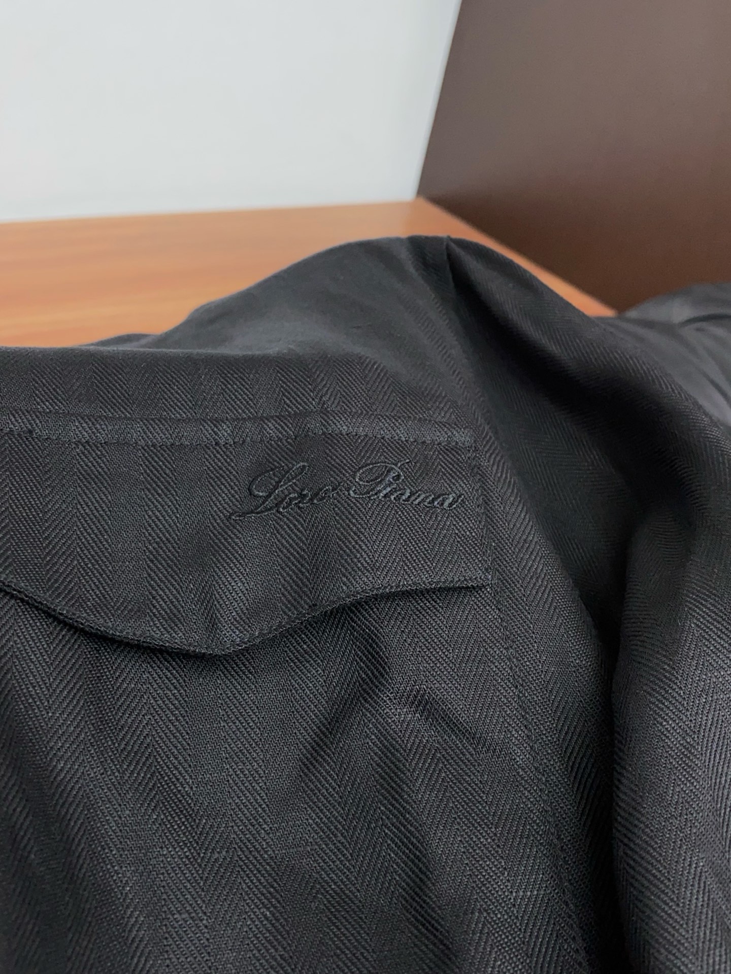 Loro Piana 诺悠翩雅 2026夏日臻选翻领亚麻工装口袋套装——夏日松弛感的老钱绅士之选#Lor