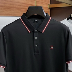 巴利 2026春夏新品圆领商务Polo短袖,极简的衣身造型! 顶级双面丝光面料质地 整体的触感极为舒适,弹力十足亲肤效果 巴利 2026春夏新品圆领商务Polo短袖,极简的衣身造型! 顶级双面丝光面料质地 整体的触感极为舒适,弹力十足亲肤效果
