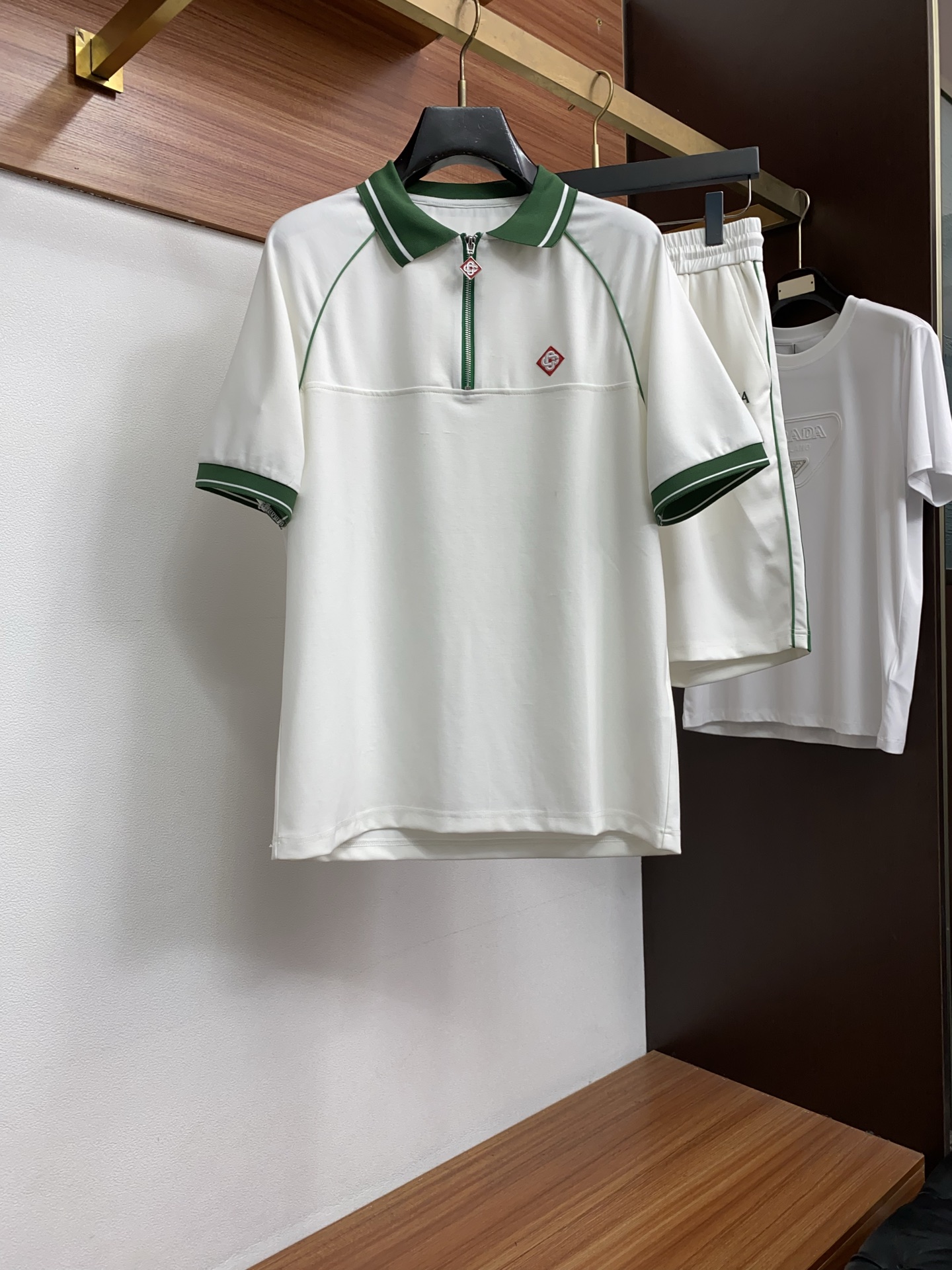 巴黎世家 套销售 春款套装 顶级品质 定制顶级面料 新品 最新设计款 2026ss 秀场新品‼品相非常完