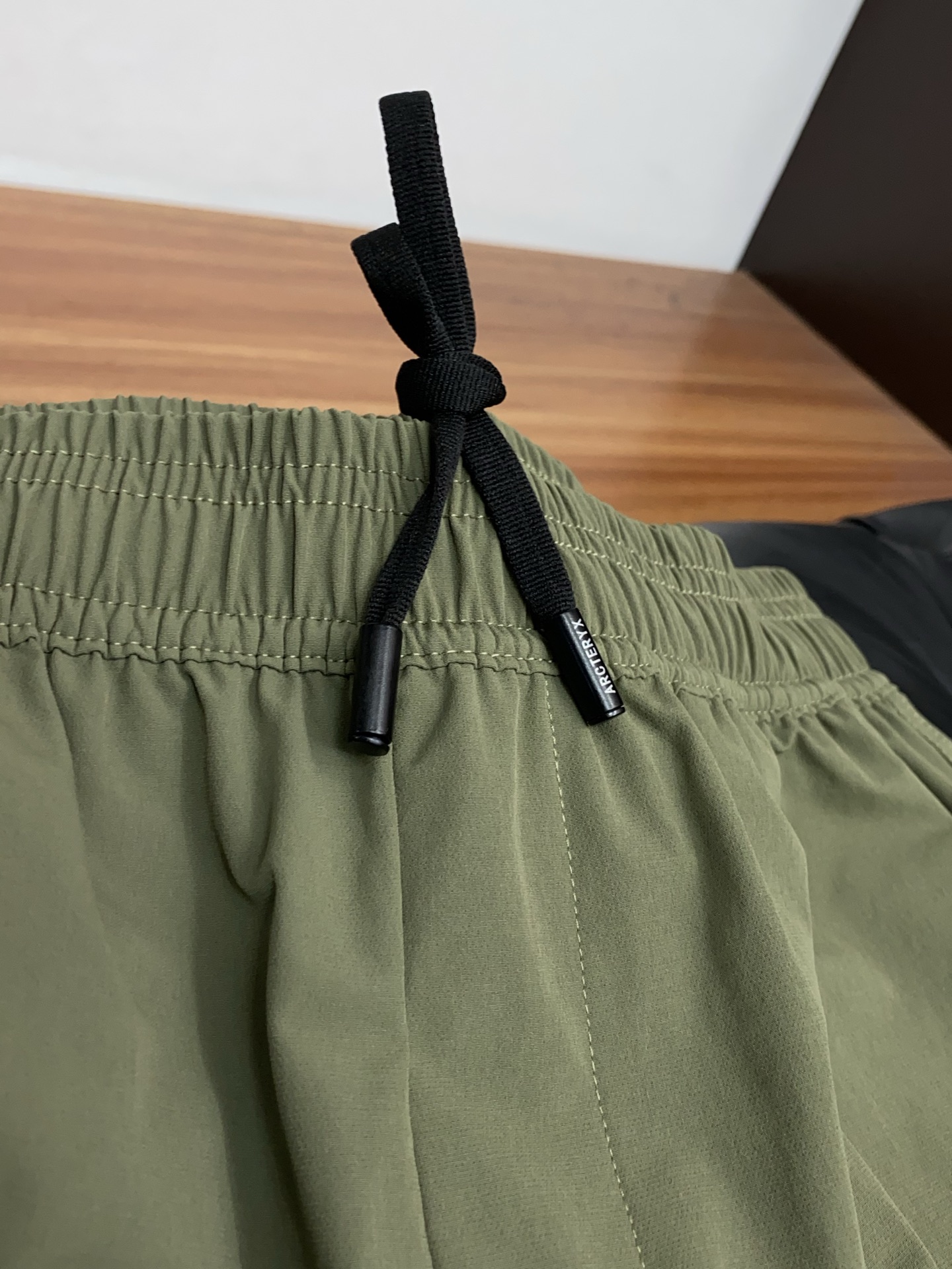 아크테릭스 남성 반바지 135488 Arc'teryx Shorts 썸네일 이미지