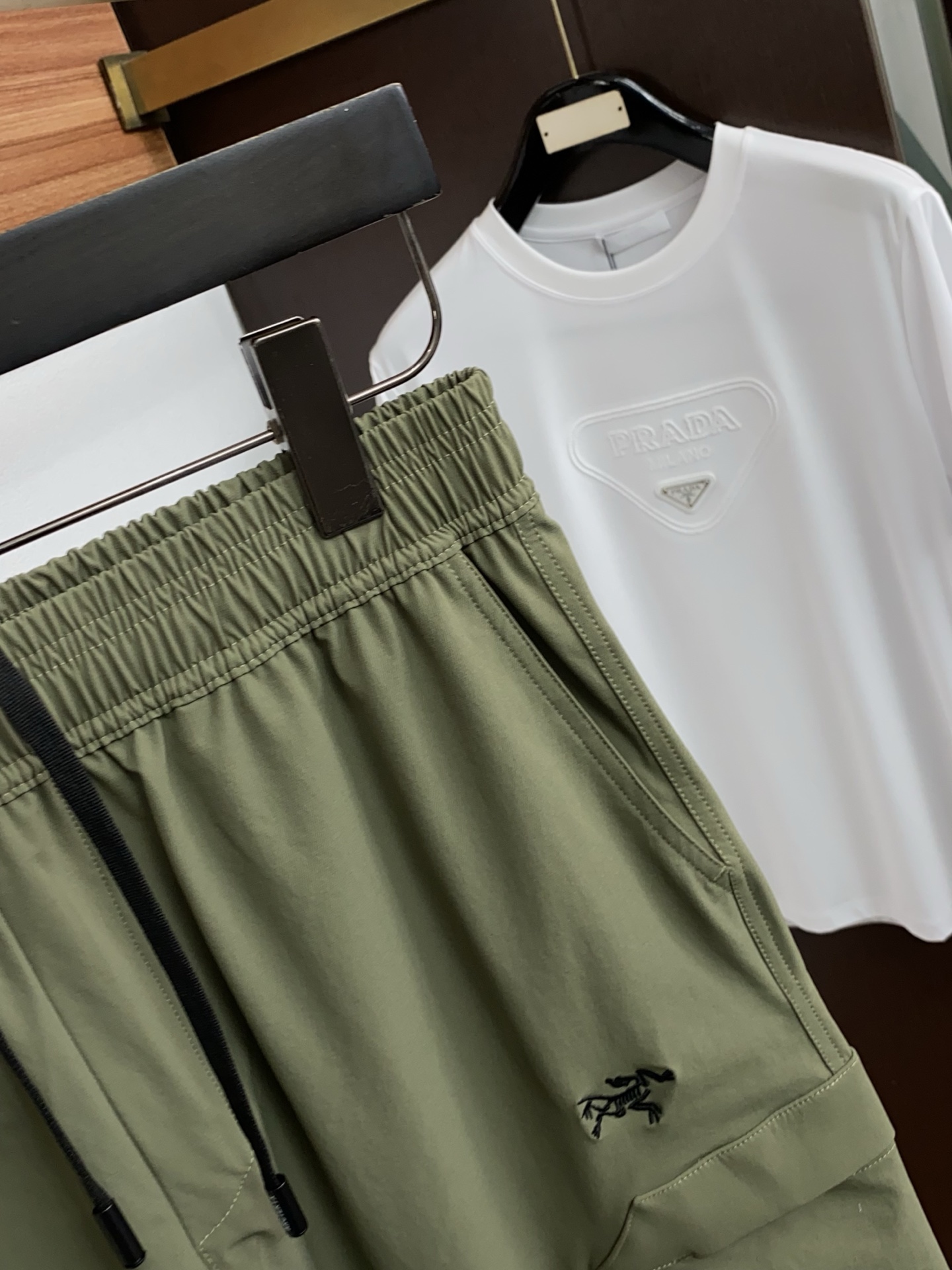 아크테릭스 남성 반바지 135488 Arc'teryx Shorts 썸네일 이미지