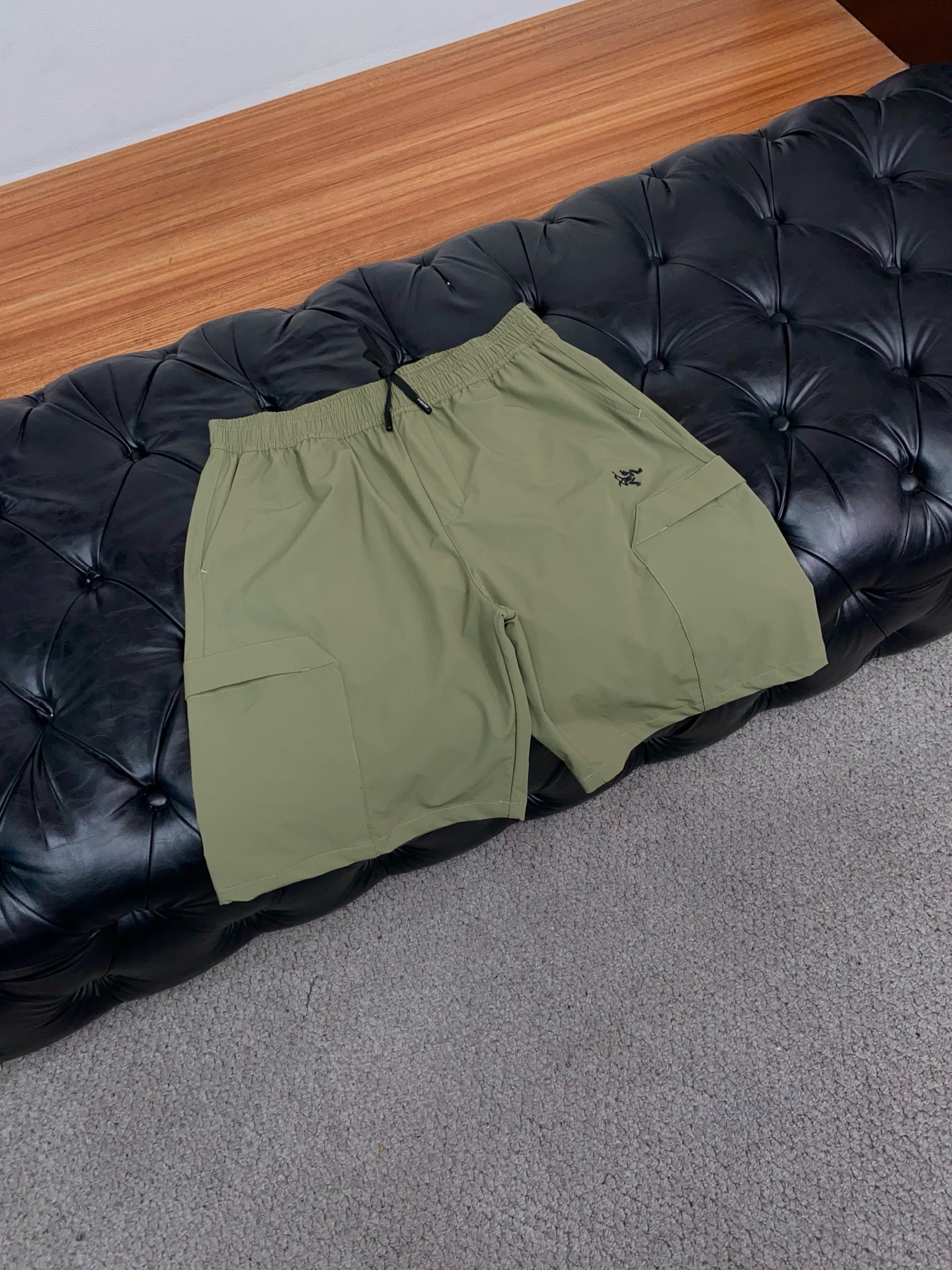 아크테릭스 남성 반바지 135488 Arc'teryx Shorts 썸네일 이미지