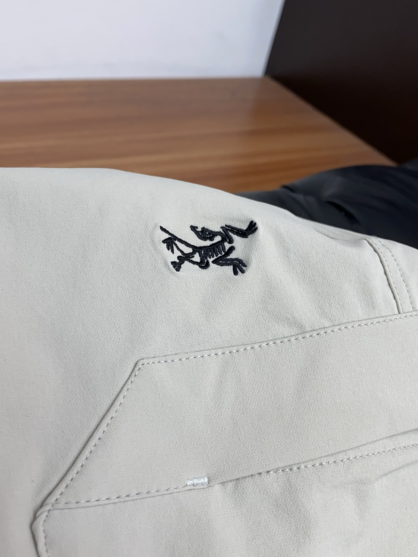 아크테릭스 남성 반바지 135490 Arc'teryx Shorts 썸네일 이미지