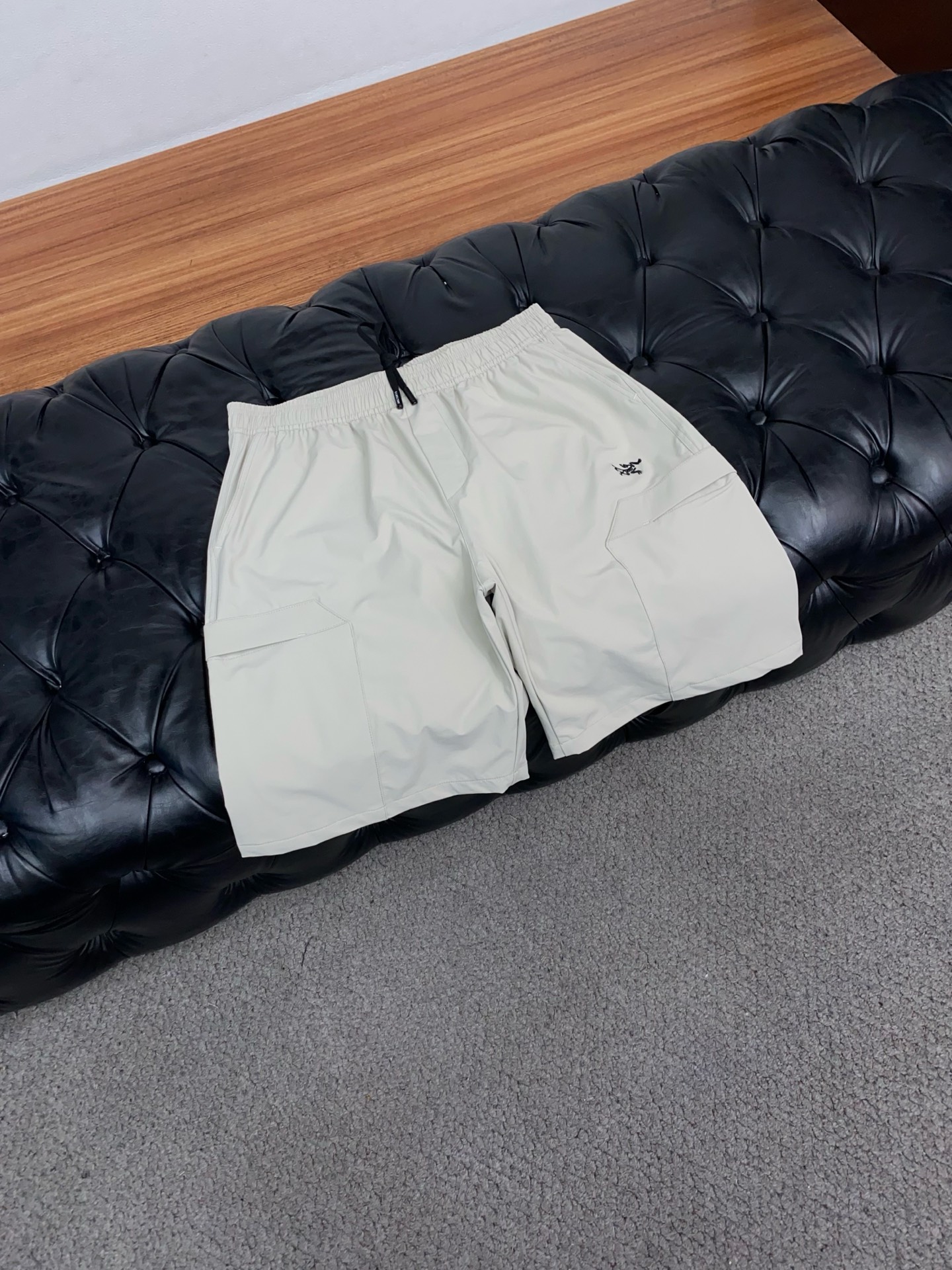 아크테릭스 남성 반바지 135490 Arc'teryx Shorts 썸네일 이미지