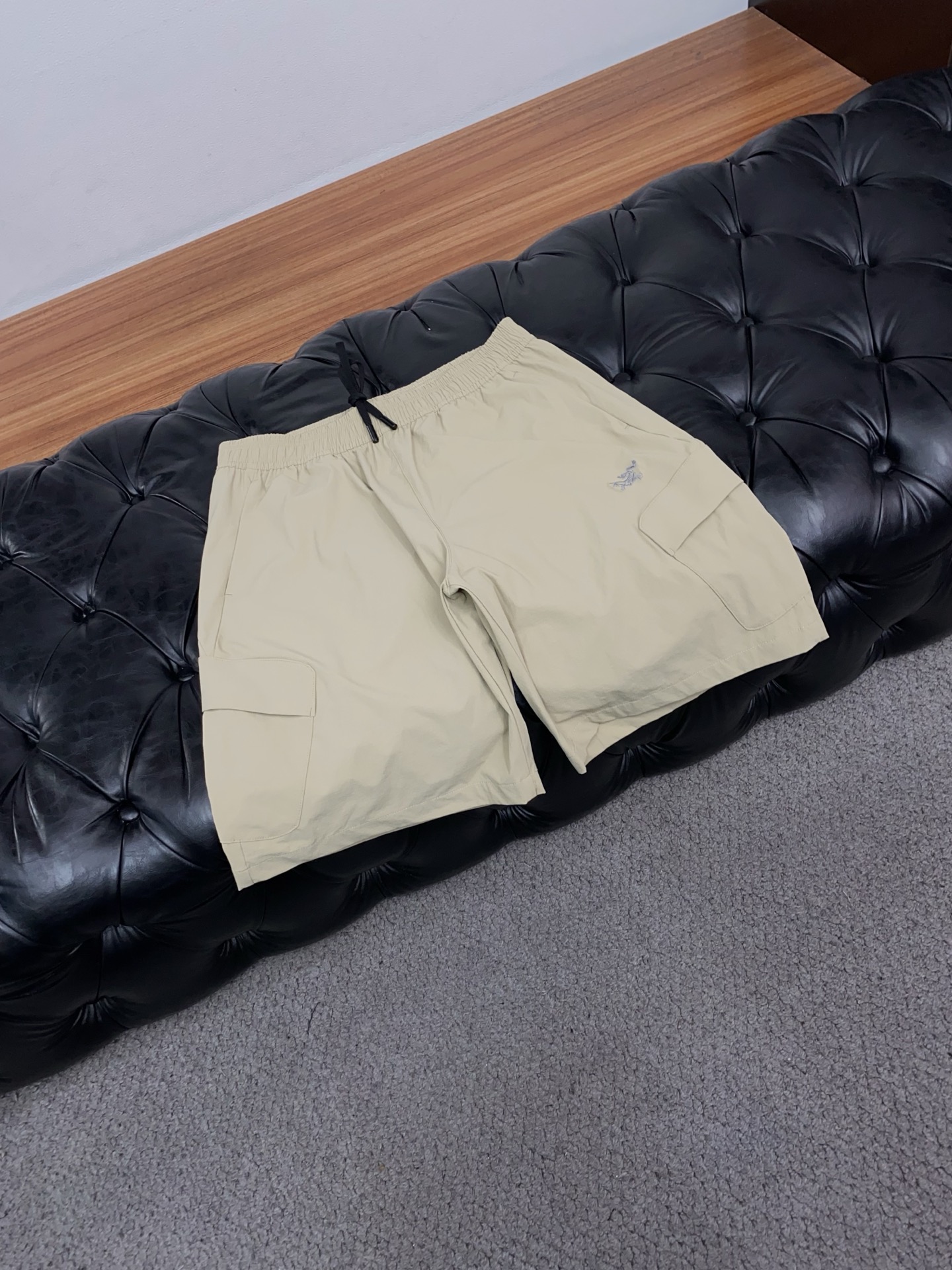 아크테릭스 남성 반바지 135484 Arc'teryx Shorts 썸네일 이미지