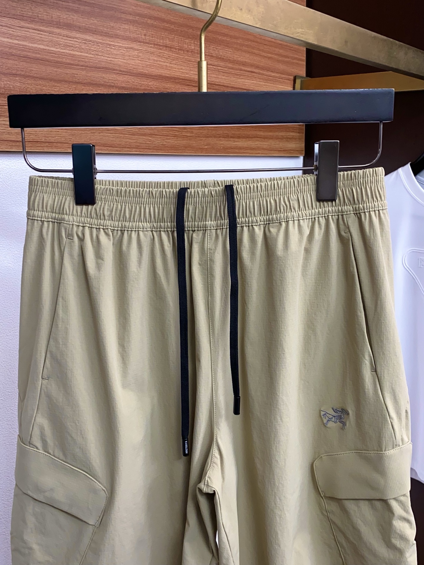 아크테릭스 남성 반바지 135484 Arc'teryx Shorts 썸네일 이미지
