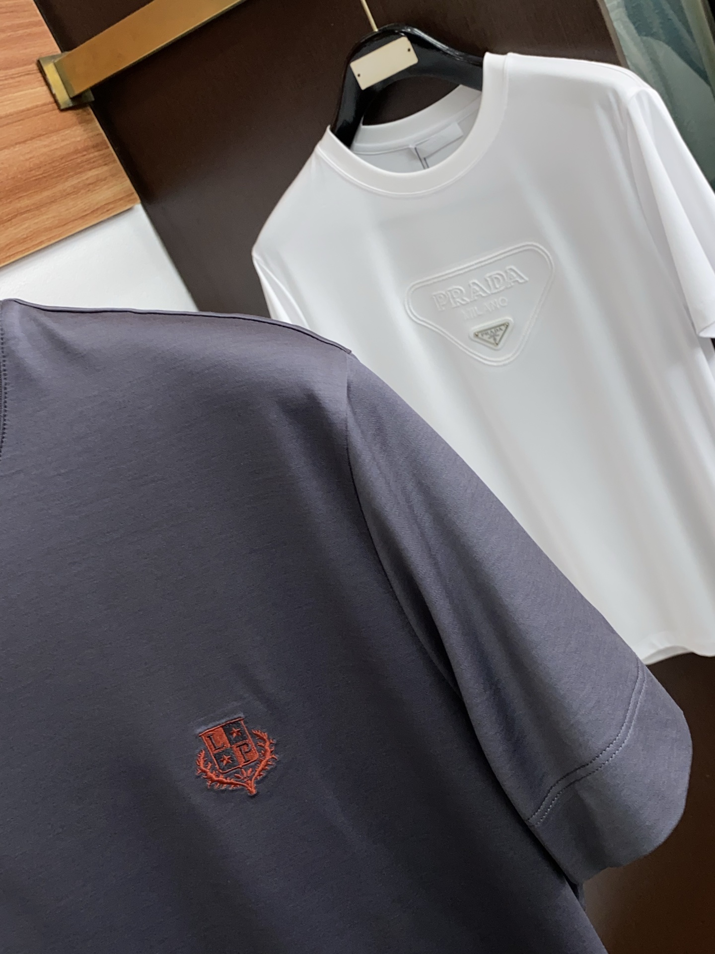 Loro Piana 诺悠翩雅 2026新款男士高端圆领针织短袖T恤衫，香港洋行渠道货，纯正血统品质，春