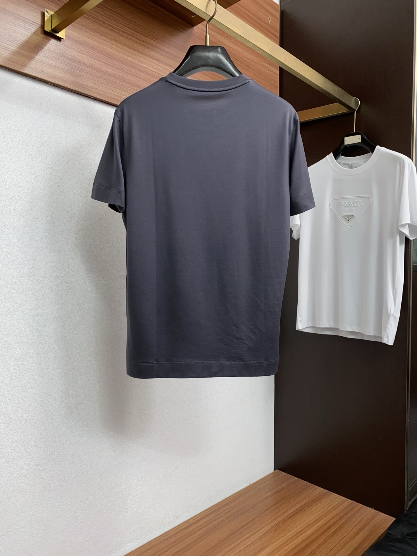 Loro Piana 诺悠翩雅 2026新款男士高端圆领针织短袖T恤衫，香港洋行渠道货，纯正血统品质，春