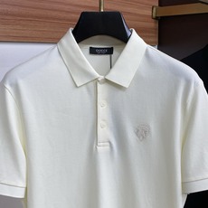 古奇 经典翻领POLO版型,修饰身形,沉稳百搭,不挑肤色,适配商务、休闲多场景,采用高支精梳棉/珠地棉面 古奇 经典翻领POLO版型,修饰身形,沉稳百搭,不挑肤色,适配商务、休闲多场景,采用高支精梳棉/珠地棉面