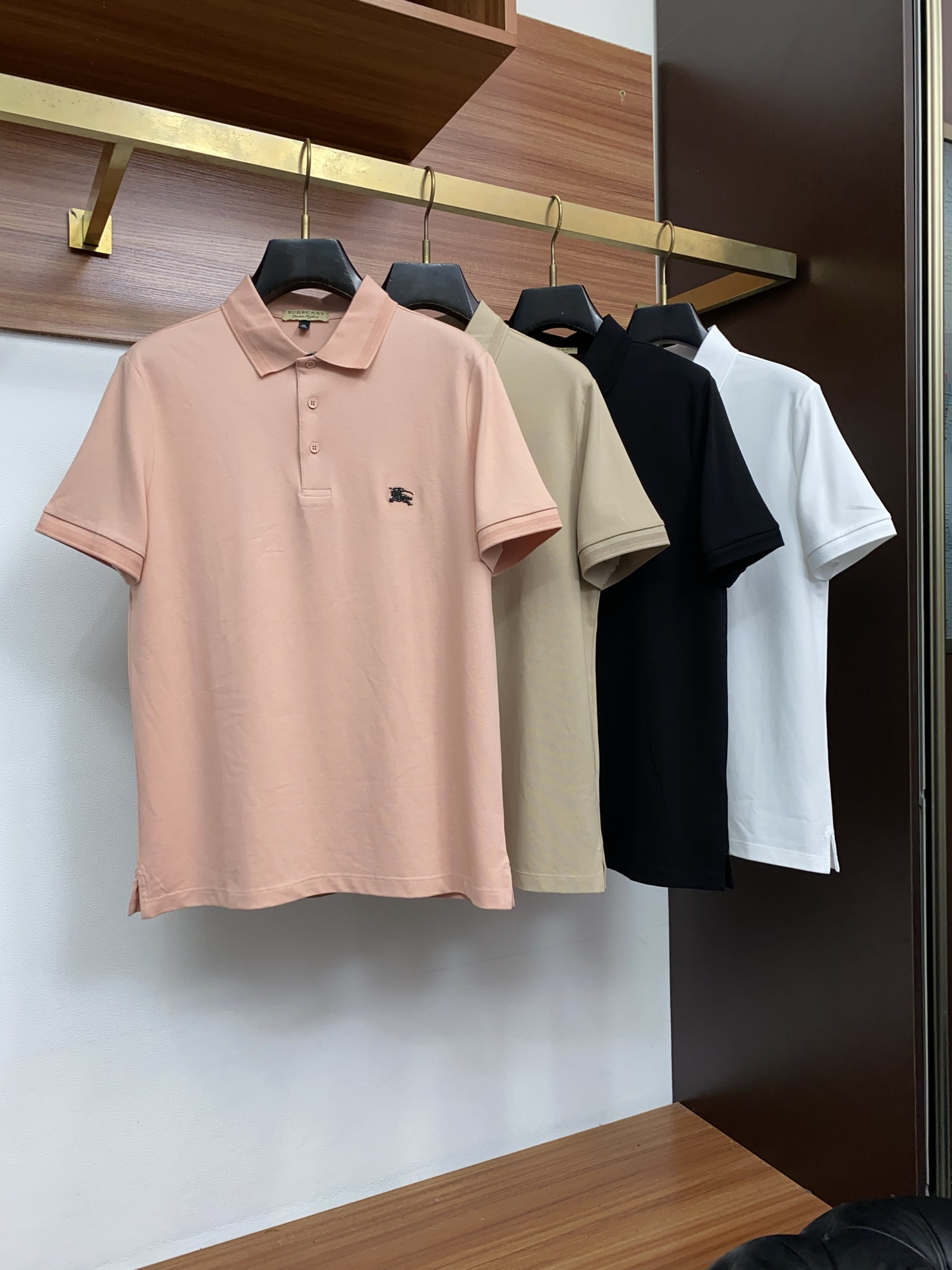巴宝莉 2026新款男士高端翻领针织短袖PoloT恤衫，香港洋行渠道货，纯正血统品质，春夏新款，经典王牌