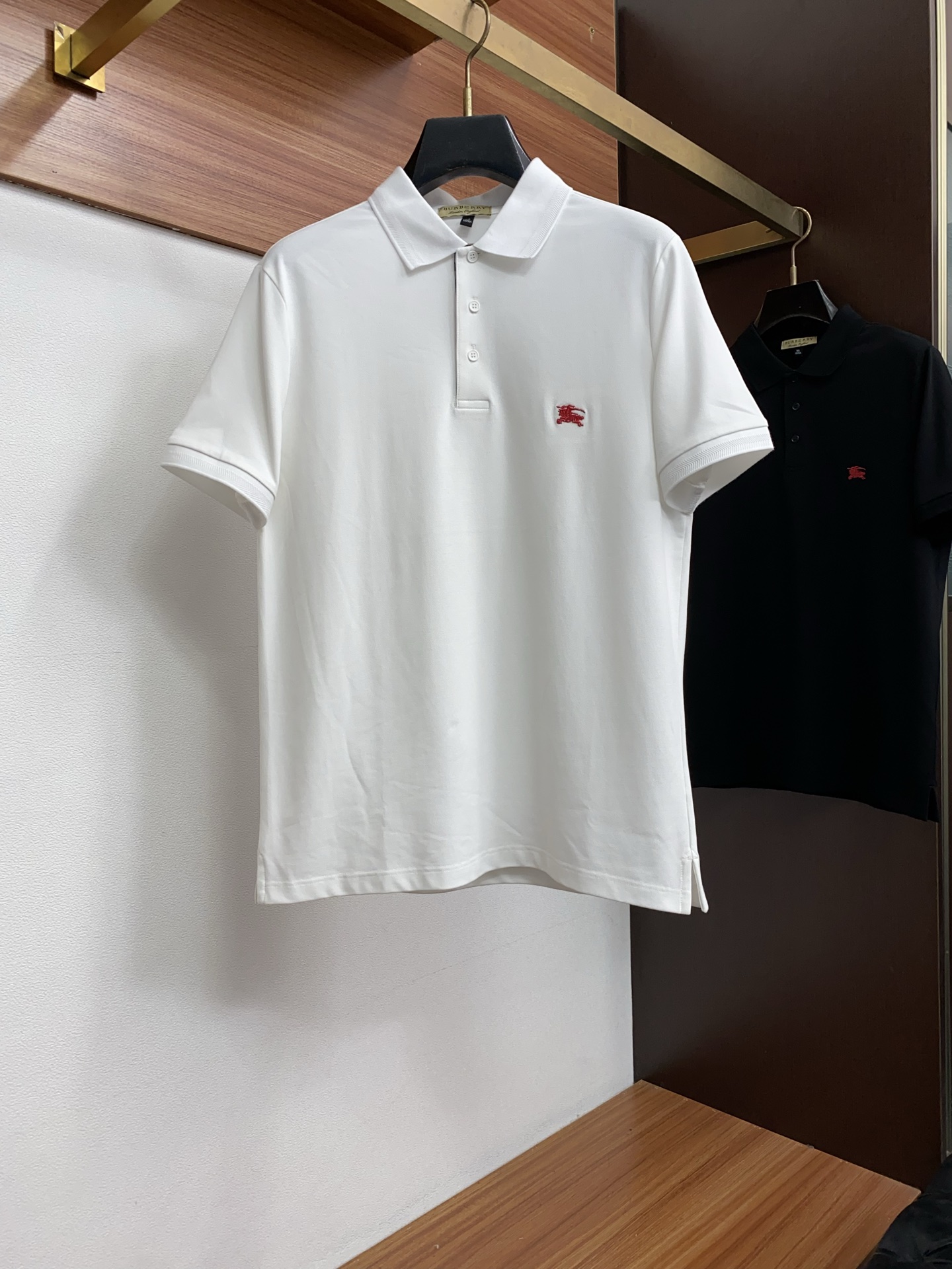 巴宝莉 2026新款男士高端翻领针织短袖PoloT恤衫，香港洋行渠道货，纯正血统品质，春夏新款，经典王牌