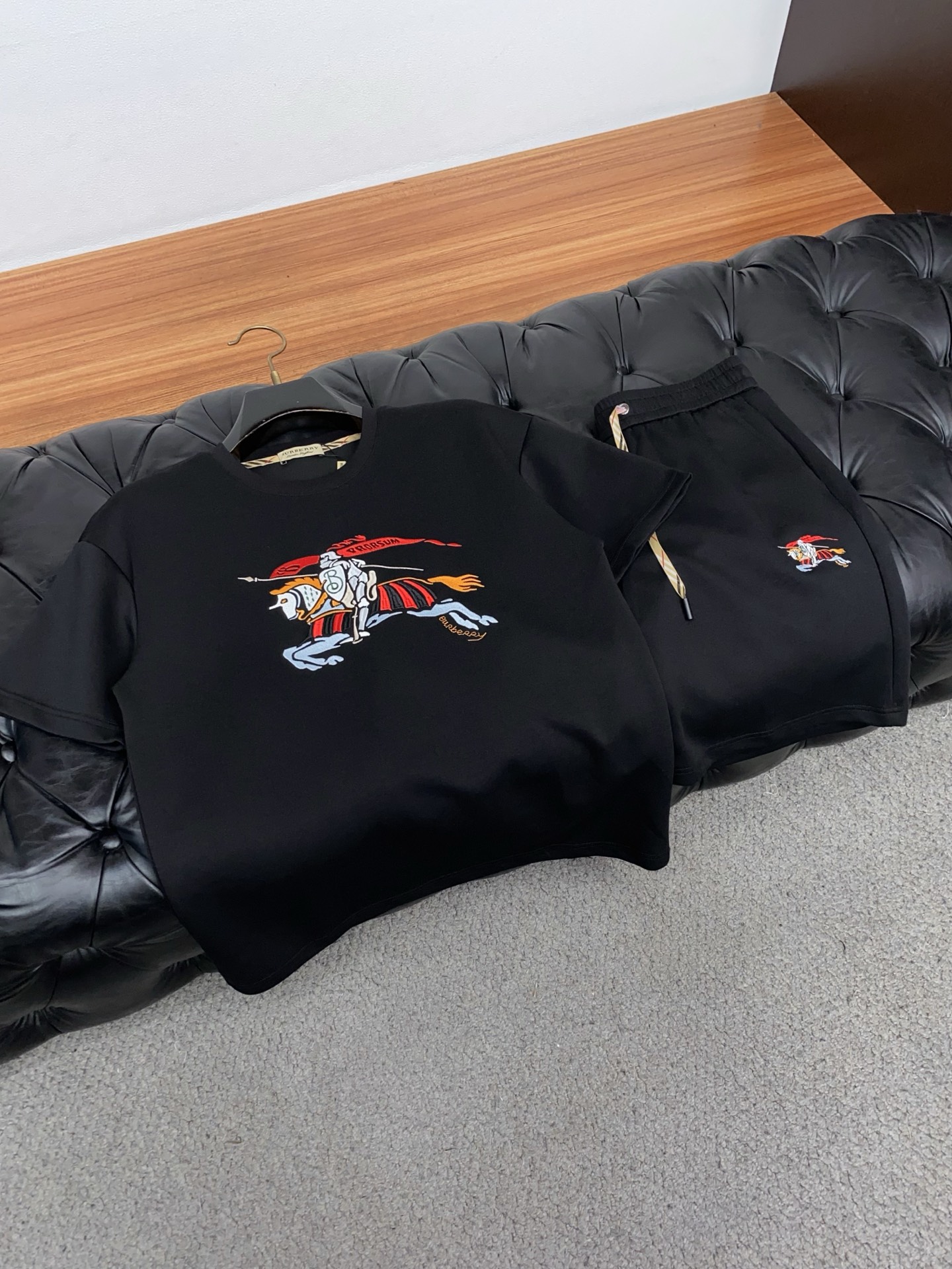버버리 남성 반팔 127006 Burberry T Shirt 썸네일 이미지