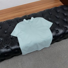 杰尼亚 2026春夏新品翻领商务Polo,极简的衣身造型!顶级珠地6角蜂窝丝光棉质地 整体的触感极为舒适 杰尼亚 2026春夏新品翻领商务Polo,极简的衣身造型!顶级珠地6角蜂窝丝光棉质地 整体的触感极为舒适