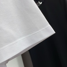 杰尼亚 2026春夏新品翻领商务Polo,极简的衣身造型!顶级珠地6角蜂窝丝光棉质地 整体的触感极为舒适 杰尼亚 2026春夏新品翻领商务Polo,极简的衣身造型!顶级珠地6角蜂窝丝光棉质地 整体的触感极为舒适