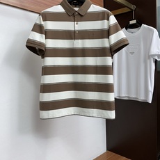 2026春夏新品商务Polo,极简的衣身造型!丝光面料整体的触感极为舒适,弹力十足亲肤效果高级,经典时尚翻领 Polo衫 2026春夏新品商务Polo,极简的衣身造型!丝光面料整体的触感极为舒适,弹力十足亲肤效果高级,经典时尚翻领 Polo衫